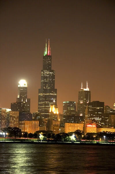 Chicago skyline and the Sears Tower at night, Illinois