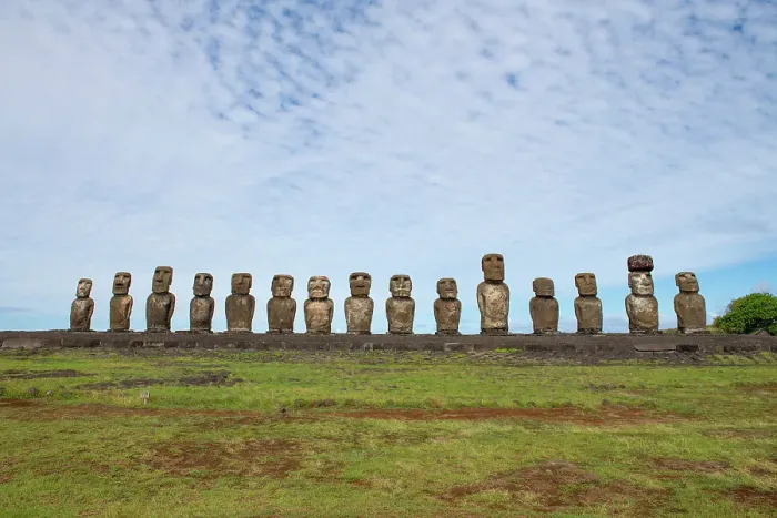 Framed Print : Chile, Easter Island, aka Rapa Nui. Tongariki, with 15 traditional moai statues. UNESCO World Heritage Site Framed Print : Chile, Easter Island, aka Rapa Nui. Tongariki, with 15 traditional moai statues. UNESCO World Heritage Site