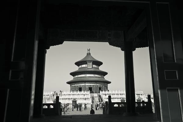 China, Beijing, Chongwen District. Temple of Heaven Park-Hall of Prayers for Good Harvests (b