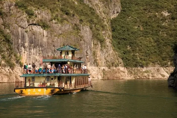 Framed Print : China, Yangtze River, A traditional river boat sails with tourists and locals down the river Framed Print : China, Yangtze River, A traditional river boat sails with tourists and locals down the river