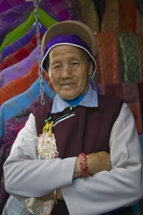 Framed Print : CHINA, Yunnan Province, Lijiang. Old Town, Older Naxi Woman (MR)