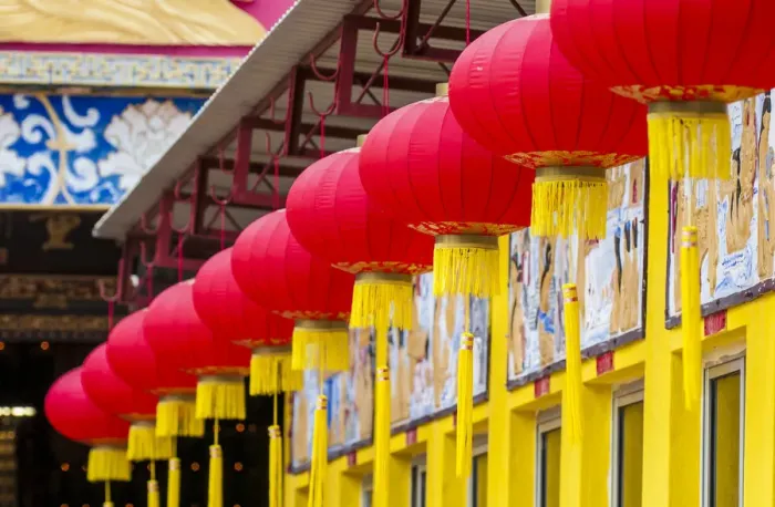 Framed Print : Chinese lanterns at the Ten Thousand Buddhas Monastery, Sha Tin, Hong Kong, China