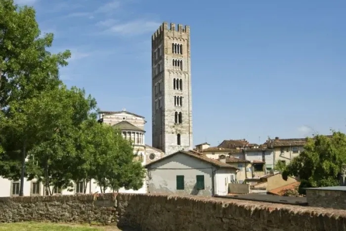 Framed Print : Church of San Frediano, Lucca, Tuscany, Italy, Europe Framed Print : Church of San Frediano, Lucca, Tuscany, Italy, Europe