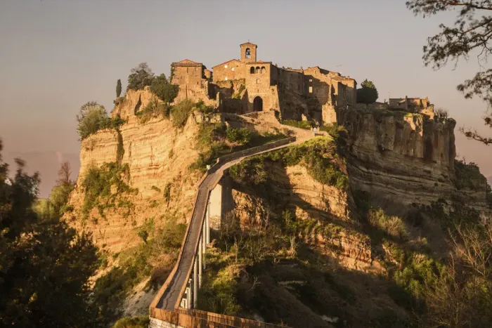 Framed Print : Civita de Bagnoregio, Italy