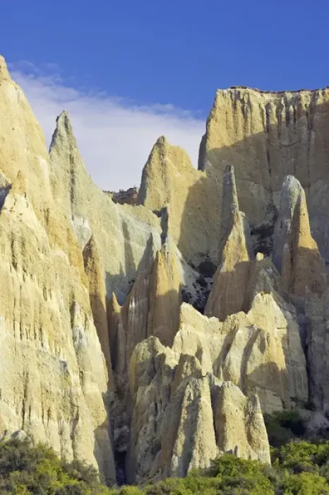 Framed Print : Clay Cliffs, near Omarama, North Otago, South Island, New Zealand