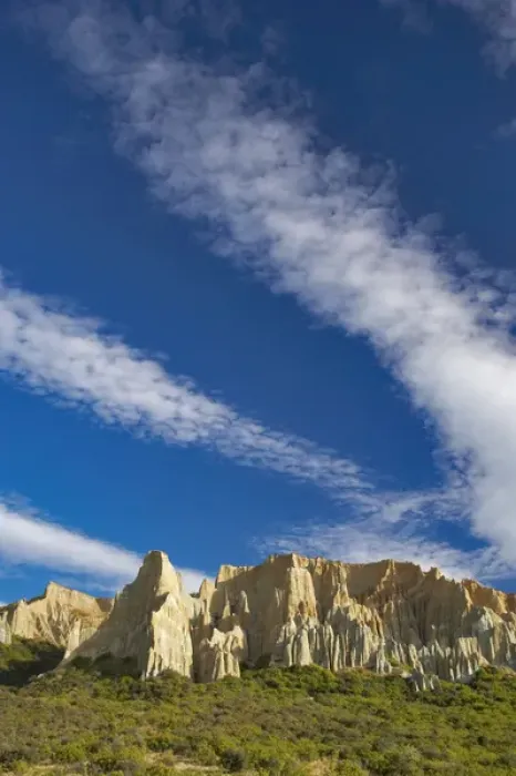 Framed Print : Clay Cliffs, near Omarama, North Otago, South Island, New Zealand