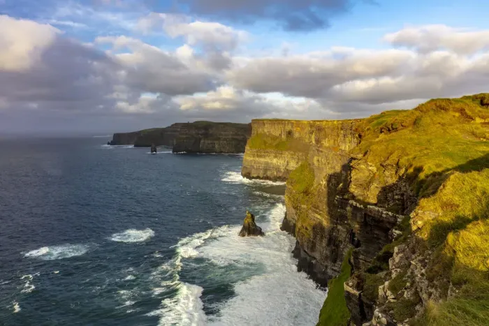 Framed Print : The Cliffs of Moher in County Clare, Ireland Framed Print : The Cliffs of Moher in County Clare, Ireland