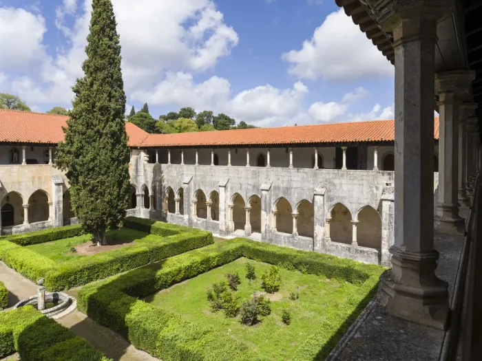 Framed Print : Cloister of king Afonso V. Monastery of Batalha, Mosteiro de Santa Maria da Vitoria Framed Print : Cloister of king Afonso V. Monastery of Batalha, Mosteiro de Santa Maria da Vitoria