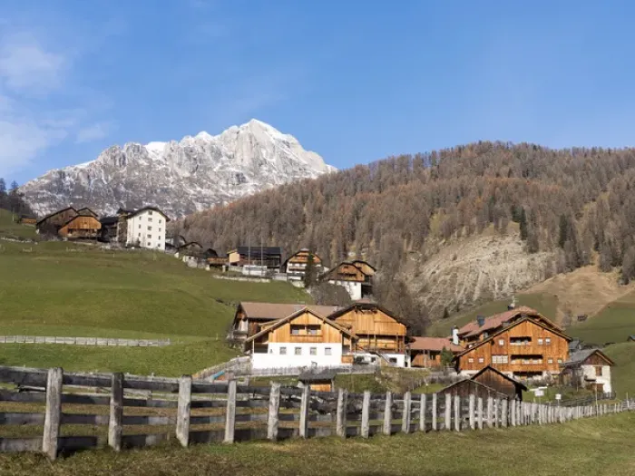 Framed Print : Cluster of traditional farm houses called Viles in the hamlets of Mischi und Seres