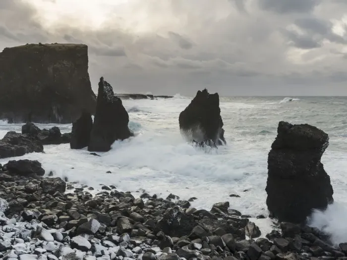 Framed Print : Coast near Reykjanesviti and Valahnukur on Reykjanes peninsula during winter
