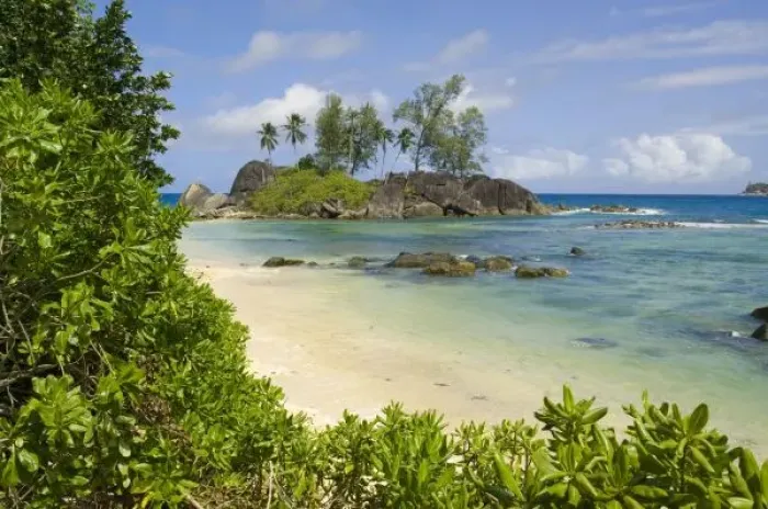 Framed Print : Coastal view on Mahe Island