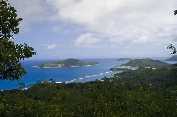 Coastal view near Mahe Island