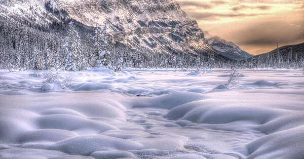 A cold Christmas day sunrise in the Canadian Rockies