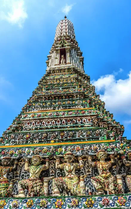 Framed Print : Colorful ceramic warrior horse prang, Wat Arun, Buddhist Temple of Dawn, Bangkok, Thailand. Built in 1600's. One of oldest temples in Thailand Framed Print : Colorful ceramic warrior horse prang, Wat Arun, Buddhist Temple of Dawn, Bangkok, Thailand. Built in 1600's. One of oldest temples in Thailand