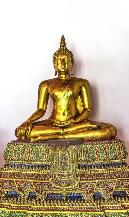 Framed Print : Colorful ornate golden Buddhas Phra Rabiang, Wat Pho Temple, Bangkok, Thailand. Temple built in 1600's. Phra contains many historical buddhas from all over Thailand Framed Print : Colorful ornate golden Buddhas Phra Rabiang, Wat Pho Temple, Bangkok, Thailand. Temple built in 1600's. Phra contains many historical buddhas from all over Thailand
