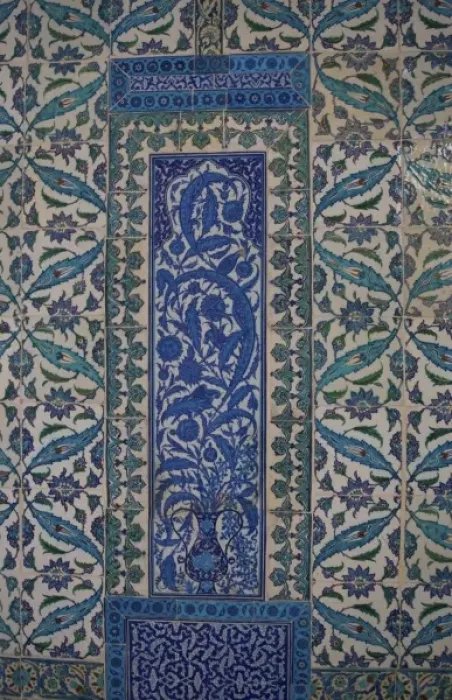 Framed Print : Colorful Tile work in the Topkapi Palace, Istanbul Turkey Framed Print : Colorful Tile work in the Topkapi Palace, Istanbul Turkey