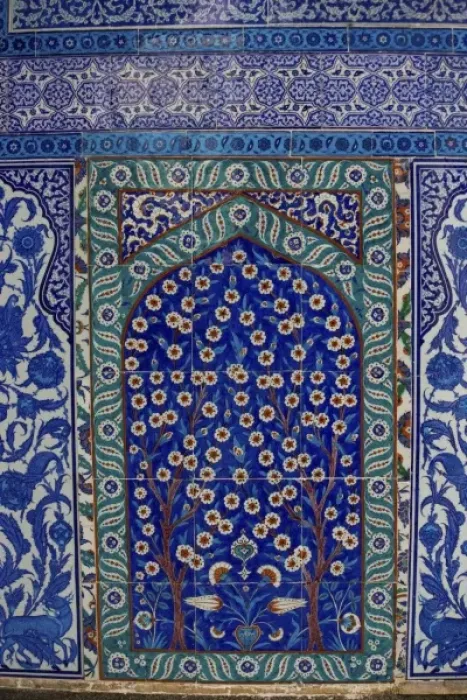 Framed Print : Colorful Tile work in the Topkapi Palace, Istanbul Turkey Framed Print : Colorful Tile work in the Topkapi Palace, Istanbul Turkey