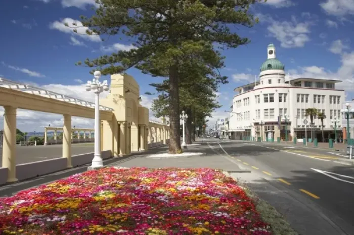 Framed Print : Colourful Flowers, The A & B Building, and The Colonnades, Marine Parade, Napier Framed Print : Colourful Flowers, The A & B Building, and The Colonnades, Marine Parade, Napier