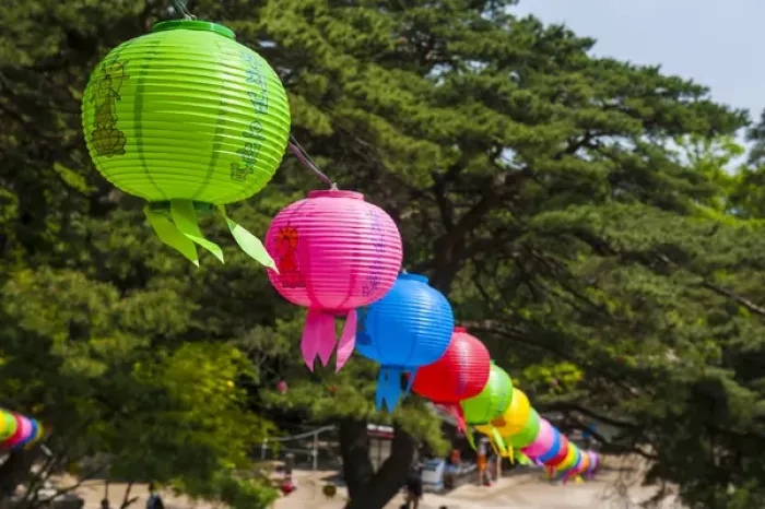 Framed Print : Colourful lanterns in the Bulguksa temple, Unesco world heritage sight Gyeongju