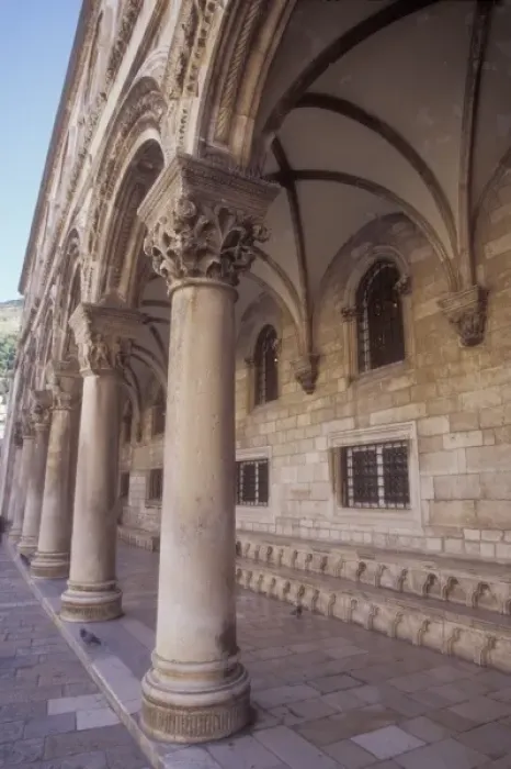 Framed Print : Columns at the Rectors Palace. Old Town Dubrovnik. Croatia Framed Print : Columns at the Rectors Palace. Old Town Dubrovnik. Croatia