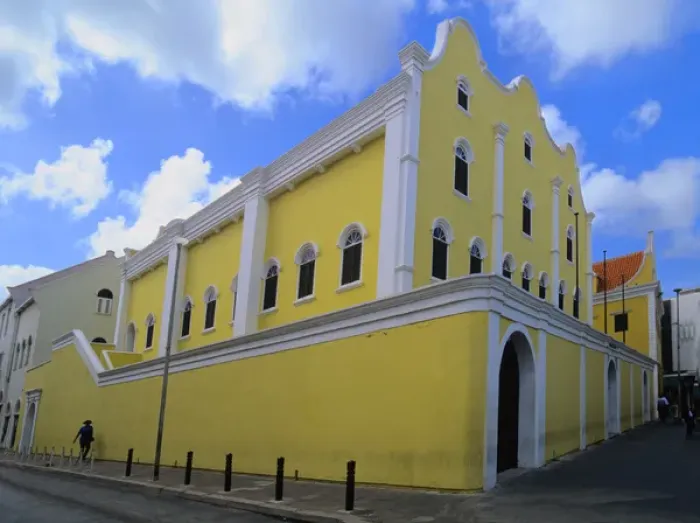 Framed Print : Congregation Mikve Israel-Emanuel in Curacao Framed Print : Congregation Mikve Israel-Emanuel in Curacao