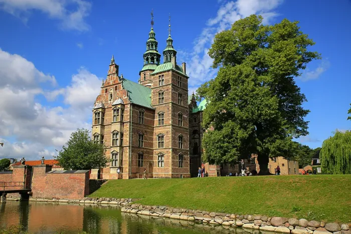 Framed Print : Copenhagen, Denmark. Rosenborg Castle and moat
