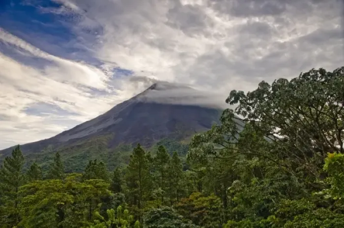 Framed Print : Costa Rica, Volcano Arenal National Park, Volcano Arenal from Arenal Observatory Lodge Framed Print : Costa Rica, Volcano Arenal National Park, Volcano Arenal from Arenal Observatory Lodge