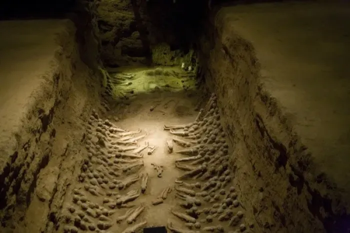 Framed Print : Court eunuchs exposed in excavation pit