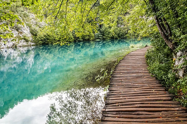 Croatia. Central Croatia. Plitvice Lakes National Park. Walkway along the water in
