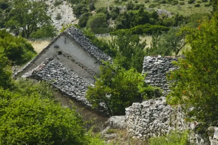 Framed Print : Croatia, Central Dalmatia, BRAC ISLAND, SKRIP. Oldest settlement on BRAC, Stone House Framed Print : Croatia, Central Dalmatia, BRAC ISLAND, SKRIP. Oldest settlement on BRAC, Stone House