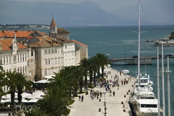 Framed Print : CROATIA, Central Dalmatia, TROGIR. Town View from the Kamerlengo Fortress Framed Print : CROATIA, Central Dalmatia, TROGIR. Town View from the Kamerlengo Fortress