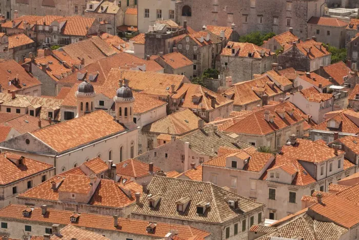 Framed Print : Croatia, Dubrovnik. Historic walled city and UNESCO World Heritage Site, red tile roofs Framed Print : Croatia, Dubrovnik. Historic walled city and UNESCO World Heritage Site, red tile roofs
