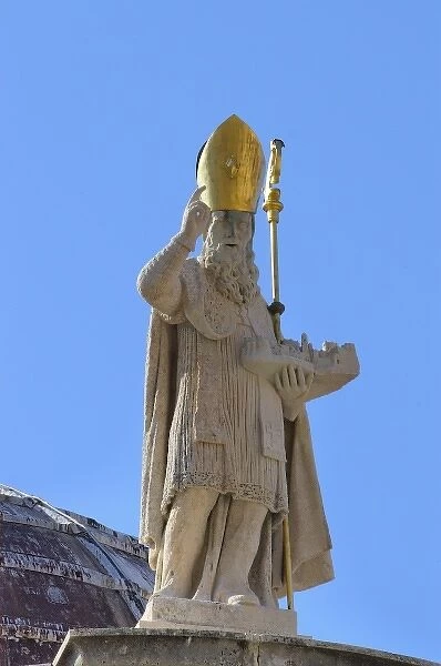 Croatia, Dubrovnik, statue of St. Blaise on top of church of St. Blaise