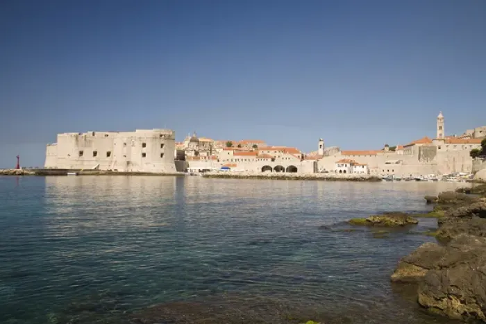 Framed Print : CROATIA, Dubrovnik. View of the city walls Framed Print : CROATIA, Dubrovnik. View of the city walls