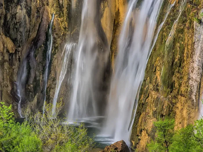Framed Print : Croatia. National Park Plitvice Lakes, waterfalls in the Parco Nazionale dei laghi