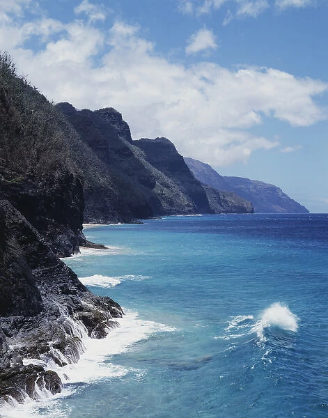 CTF-0945. Hawaii, Kauai, Waves from the Pacific Ocean along the Na Pali Coast
