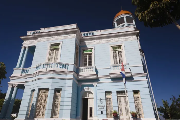 Framed Print : Cuba, Cienfuegos Province, Cienfuegos, Punta Gorda, Hostal Palacio Azul