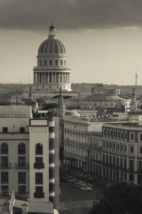 Framed Print : Cuba, Havana, elevated city view above Havana Vieja towards the the Capitolio Nacional Framed Print : Cuba, Havana, elevated city view above Havana Vieja towards the the Capitolio Nacional