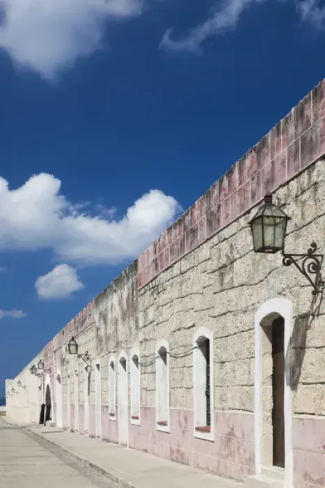 Framed Print : Cuba, Havana, Fortaleza de San Carlos de la Cabana fortress Framed Print : Cuba, Havana, Fortaleza de San Carlos de la Cabana fortress