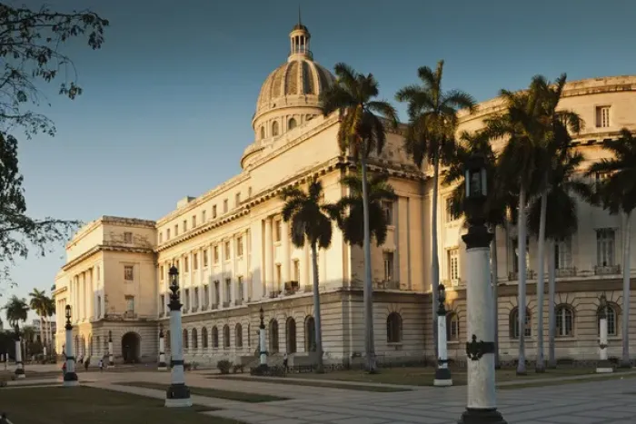 Framed Print : Cuba, Havana, Havana Vieja, Capitolio Nacional, sunset Framed Print : Cuba, Havana, Havana Vieja, Capitolio Nacional, sunset