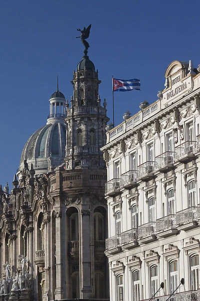 Cuba, Havana, Havana Vieja, dome of the Capitolio Nacional, Gran Teatro de a Habana