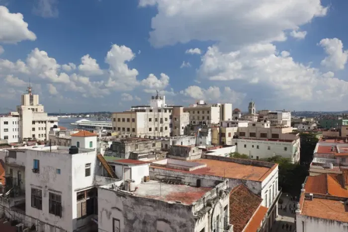 Framed Print : Cuba, Havana, Havana Vieja, elevated view of Plaza de Armas Framed Print : Cuba, Havana, Havana Vieja, elevated view of Plaza de Armas