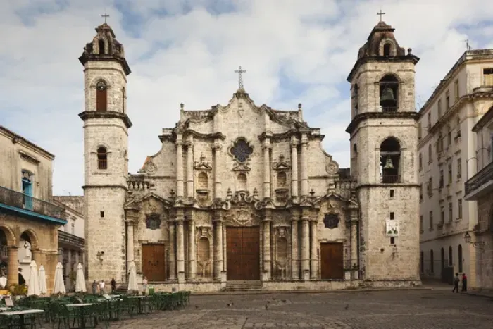 Framed Print : Cuba, Havana, Havana Vieja, Plaza de la Catedral, Catedral de San Cristobal de la Habana