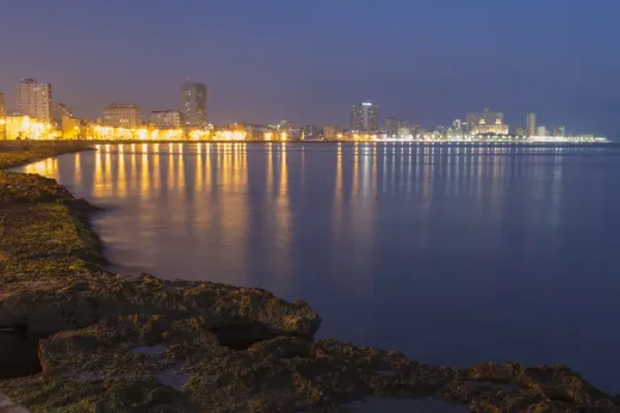 Framed Print : Cuba, Havana. View along the Malecon in pre-dawn Framed Print : Cuba, Havana. View along the Malecon in pre-dawn