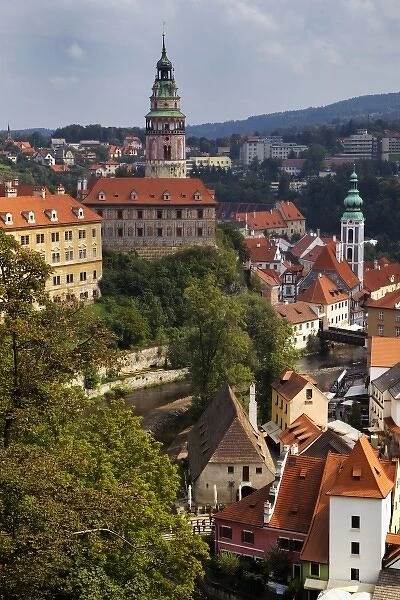 Czech Republic, Cesky Krumlov. View of the Cesky Krumlov Castle seen across the towns rooftops