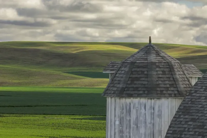 Framed Print : Dahmen Barn, Uniontown, Washington State, Palouse region of eastern Washington Framed Print : Dahmen Barn, Uniontown, Washington State, Palouse region of eastern Washington