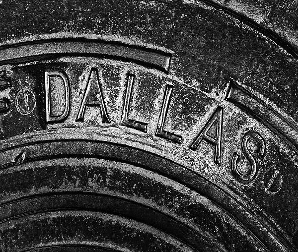 Dallas Texas manhole cover