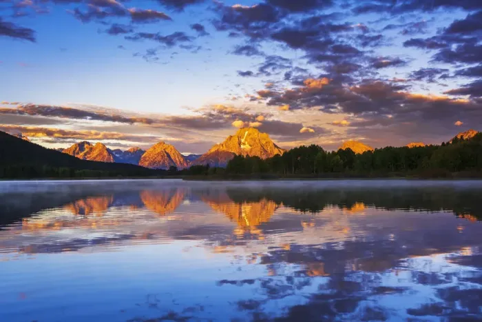 Framed Print : Dawn light over the Tetons from Oxbow Bend, Grand Teton National Park, Wyoming, USA