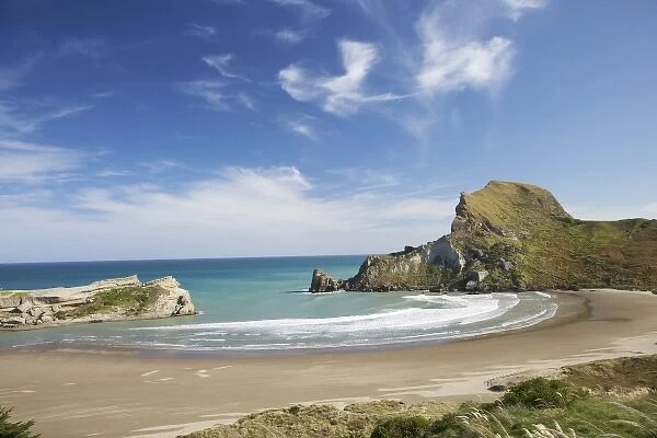 Deliverance Cove, and Castle Rock, Castlepoint, Wairarapa, North Island, New Zealand
