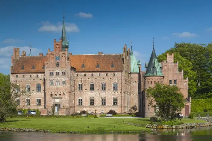 Framed Print : Denmark, Funen, Egeskov, Egeskov Castle, exterior Framed Print : Denmark, Funen, Egeskov, Egeskov Castle, exterior